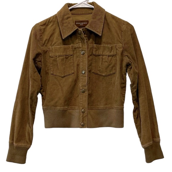 Banana Republic Jackets & Blazers - Banana Republic Crop Jacket